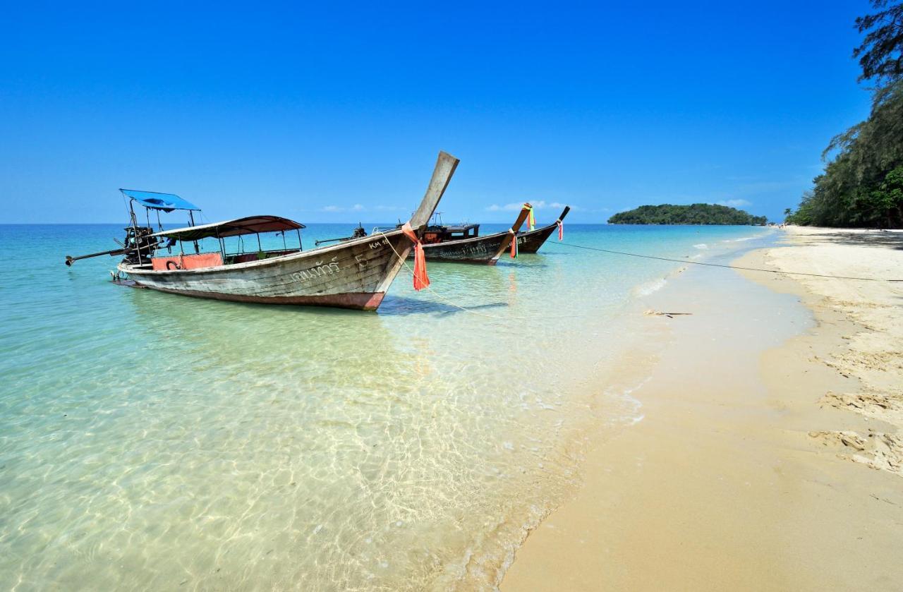 Jr Place Klong Muang Beach Exterior foto